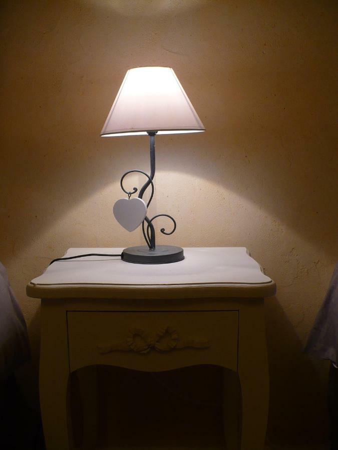 Chambre D'Hotes - Le Safran Du Val D'Or Anneyron 外观 照片